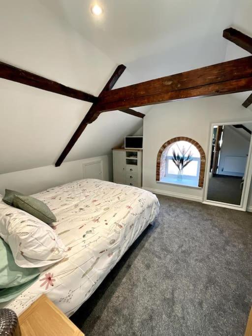 Apt D In Old Grade 2 Converted Farmhouse Маркет Вейтон Экстерьер фото